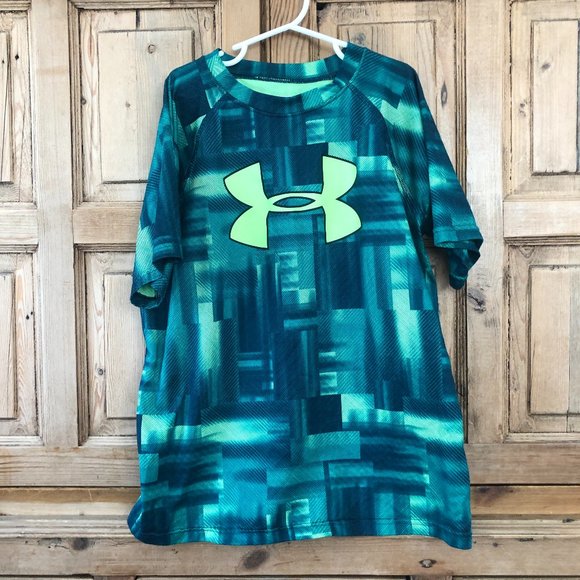 Boy's Green Under Armour YL Large